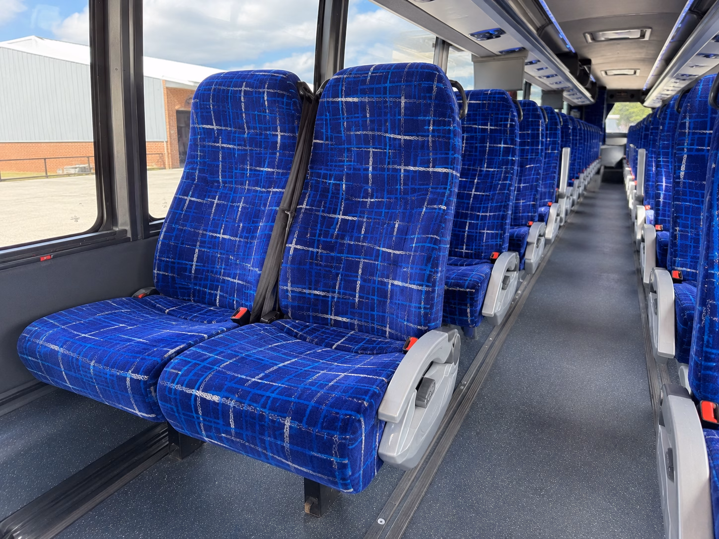 compare detroit bus rentals in minutes not days