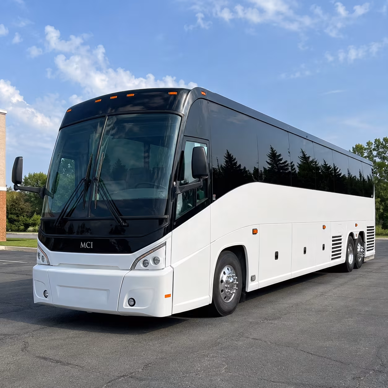 detroit auto show corporate shuttles at huntington place